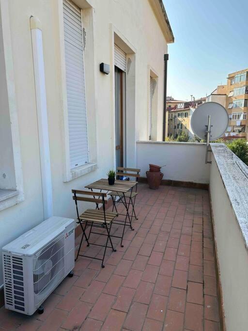 Appartement Casa Peroni à Livourne Extérieur photo